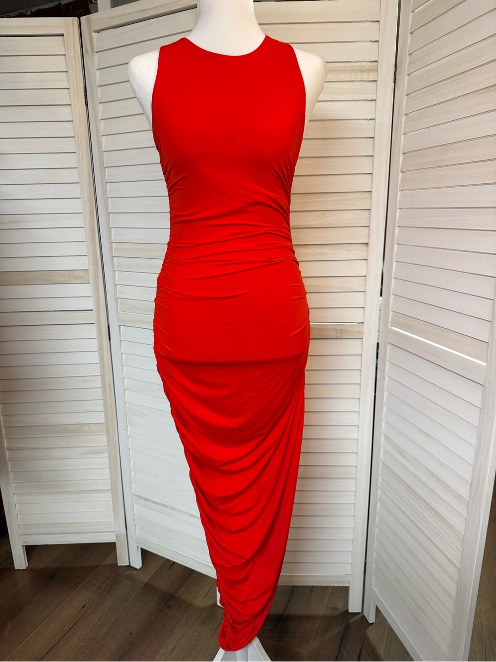 ZARA Polyamide Red Sleeveless Ruched MIDI Dress Sz M NEVER WORN NEW!!! NWOT